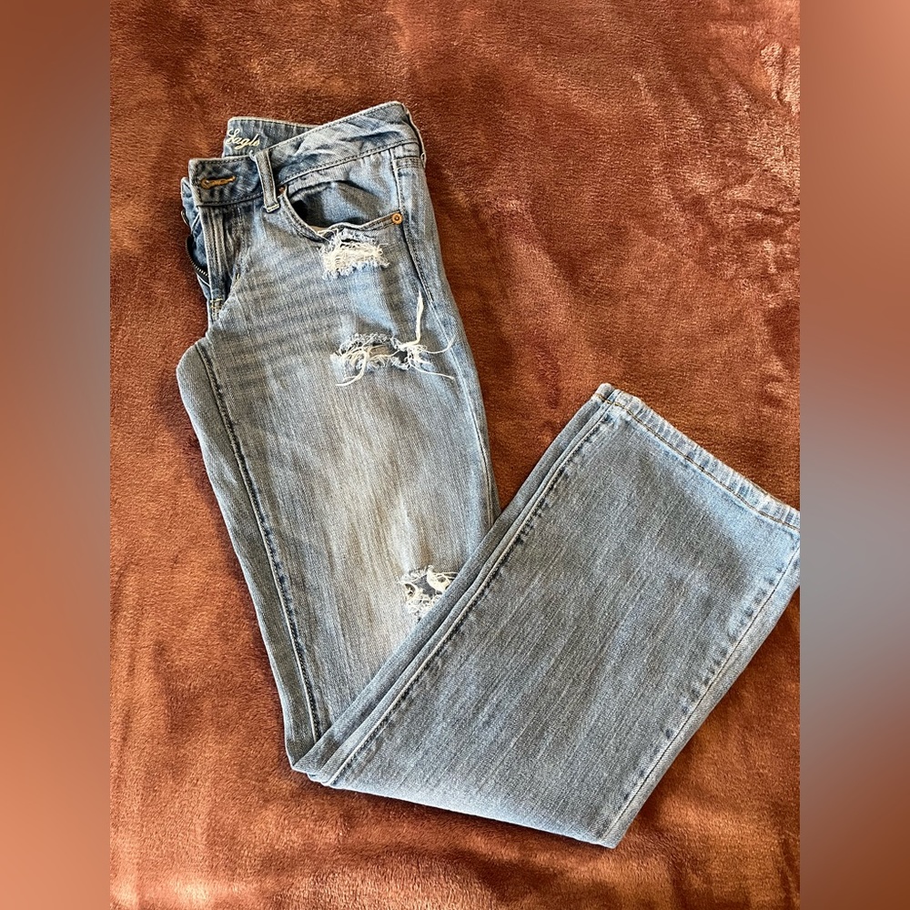 American Eagle Favorite Boyfriend Jeans size 6
